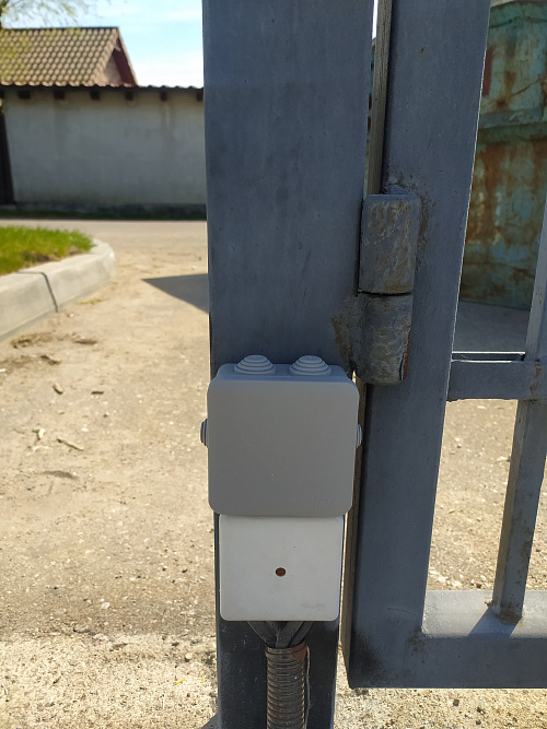 Видеодомофон с кодонаборной панелью